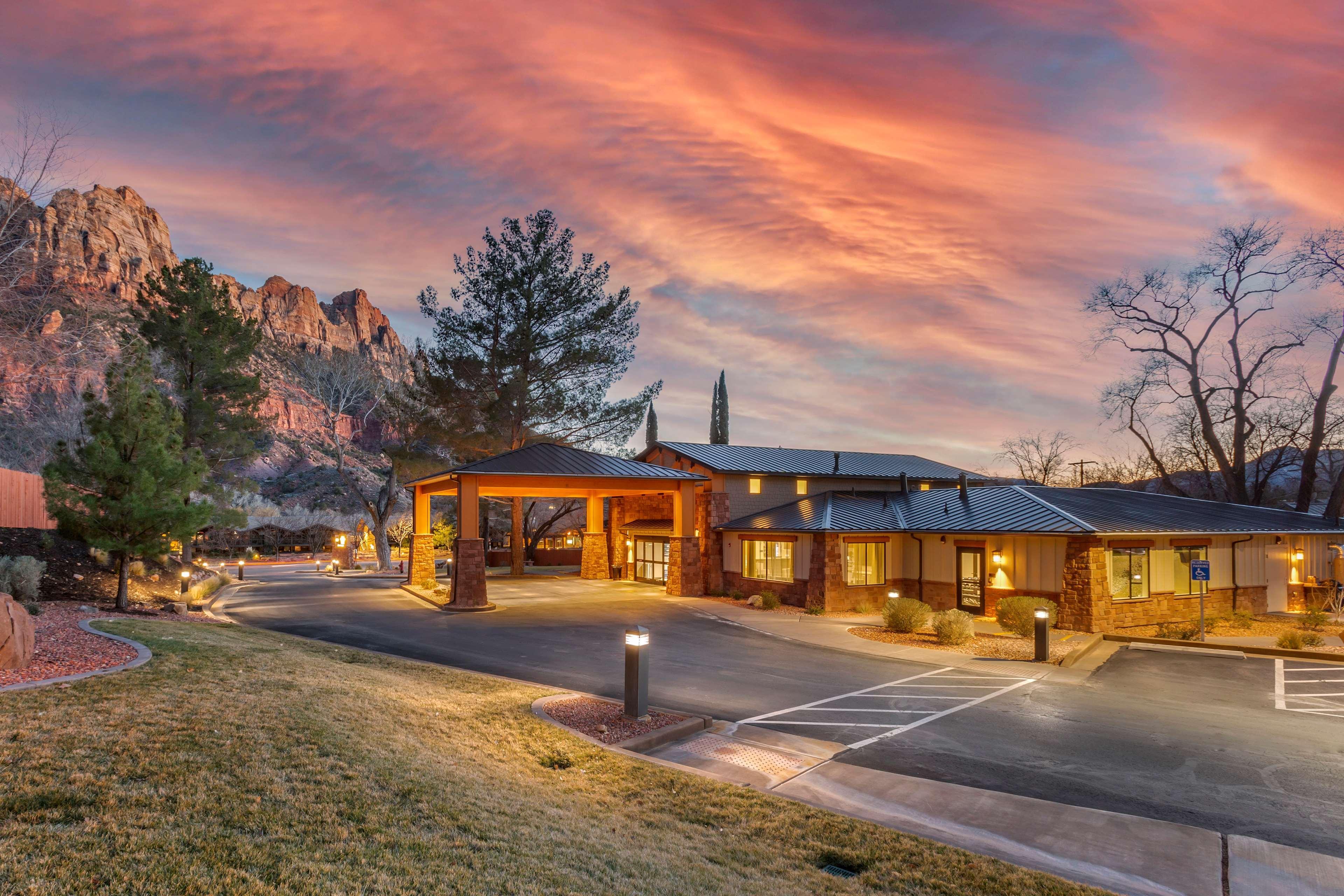 Best Western Plus Zion Canyon Inn & Suites Springdale Exteriér fotografie